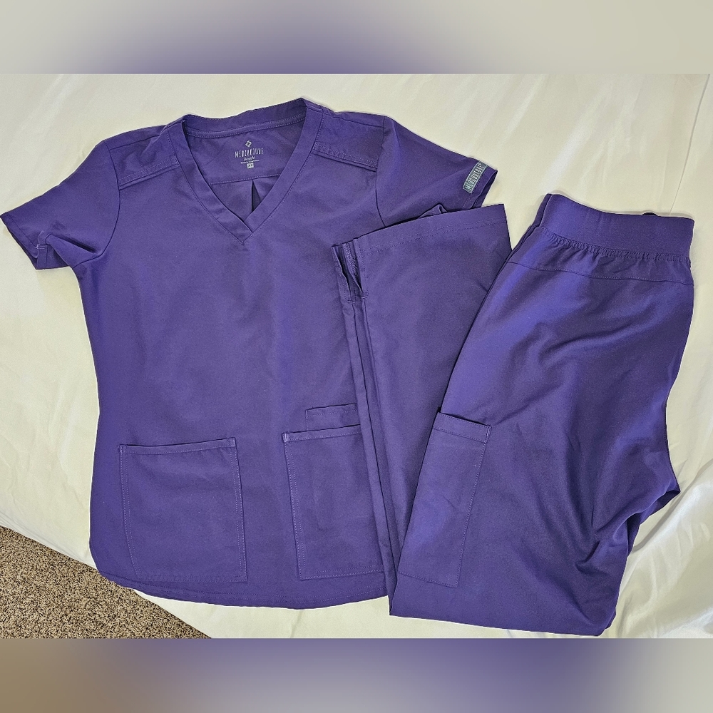 Med Couture Insight Scrub Set top XS bottom S